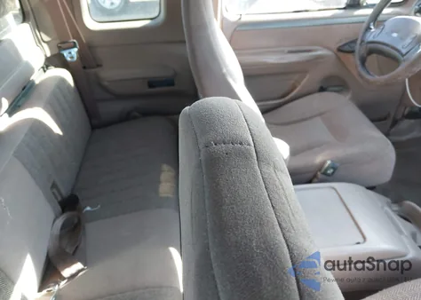 1993 Ford F150 из США, поврежденный, VIN 1FTEX15N9PKA24761